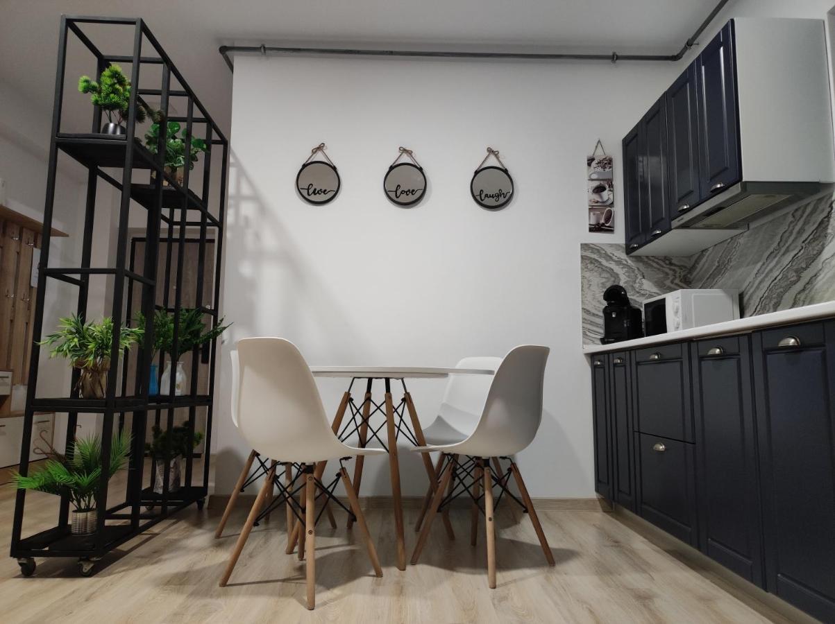 Amira Apartament Constanta Bagian luar foto